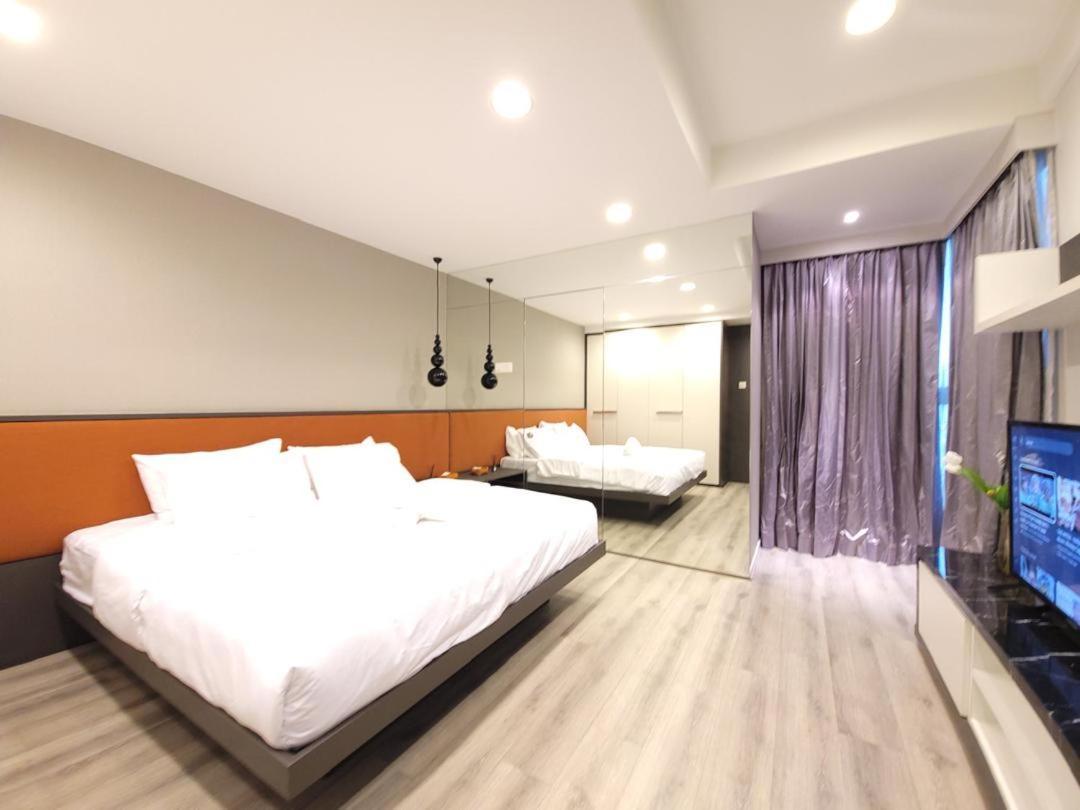 Apartment Pillows Verve Old Klang Road